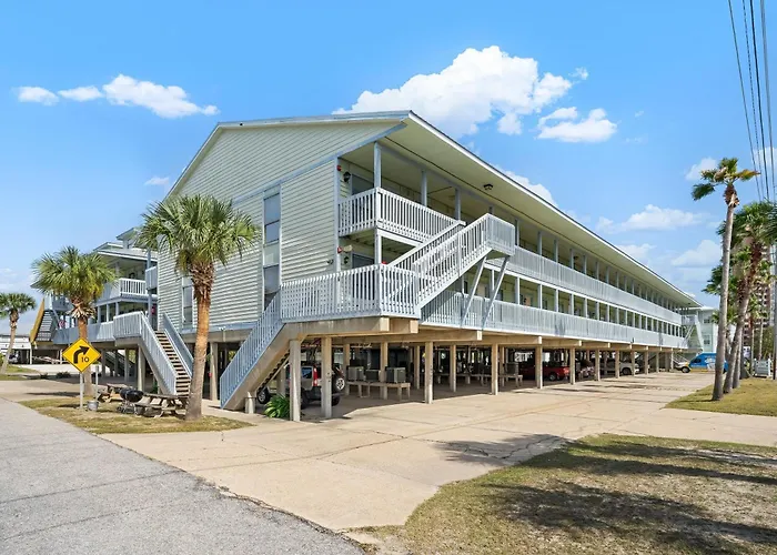 Apartment Bunk Bed Base - 2br Family Retreat At The Cove *